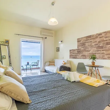 Nikos Seaside 4 Apartamento